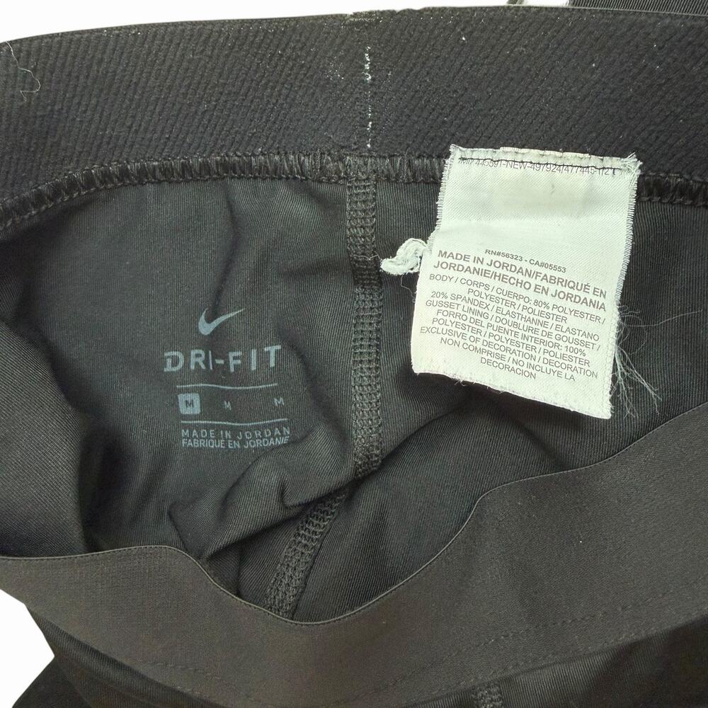 Nike Pro Womens Medium Swoosh Selfie Capri Tights Black Activewear Cropped Leg - Picture 2 of 9